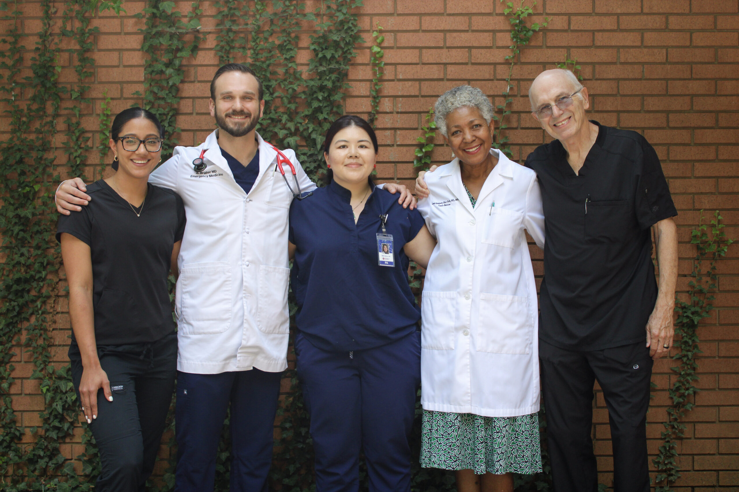 Photo of Volunteer Medical Providers with CCC medical staff